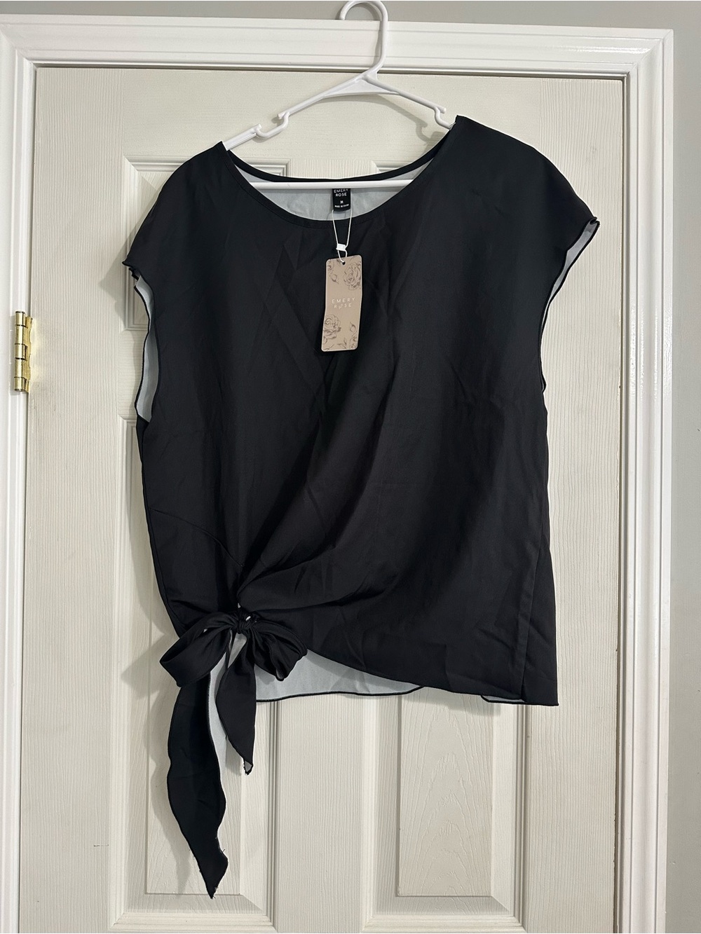 Emery Rose NWT Top